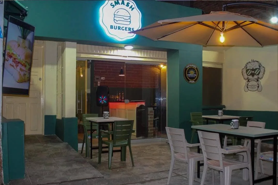 Portada de Smash burgers club